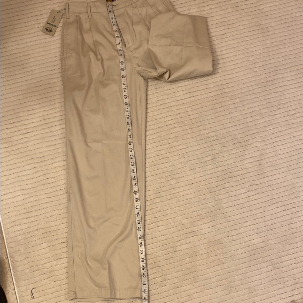 DOCKERS.Classic Tan women’s Pants - Picture 8 of 9